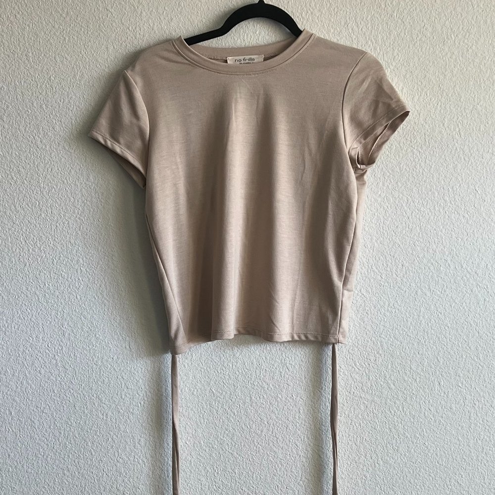 No Frills Los Angelos Tan Short Sleeve Crop Top w/ Tie Knot Back